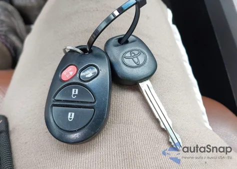 2012 Toyota Sequoia Platinum 5.7L V8 из США, поврежденный, VIN 5TDDW5G13CS059847